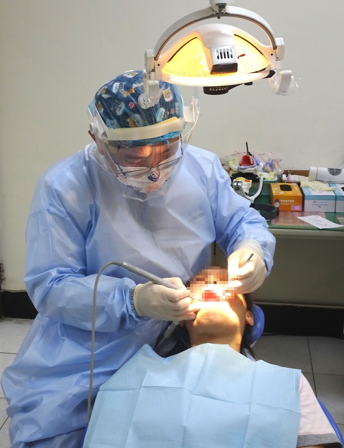 dentist3.jpg